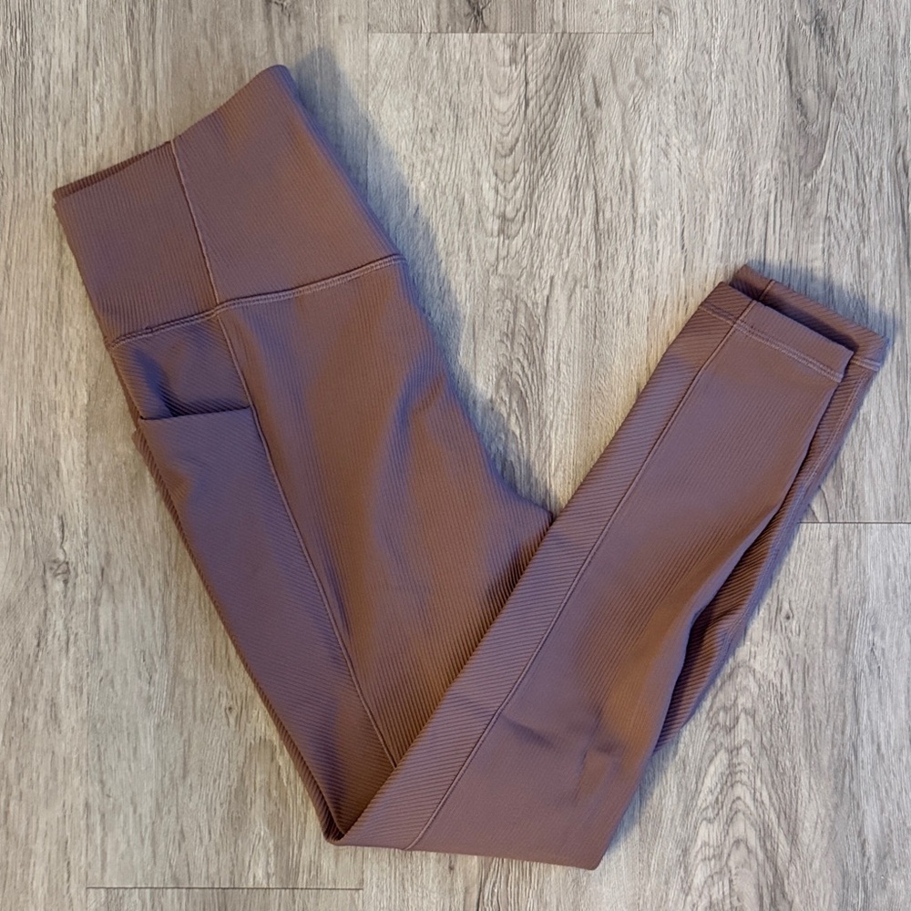 Athleta Salutation Stash Rib Mix Tight